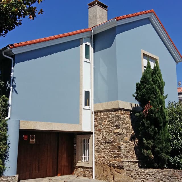 Pintor de fachadas en Oleiros